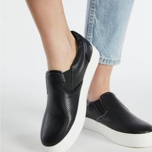 JustFab Eloise Women's Platform Sneaker
Size 6 (usa), Black perforated leather